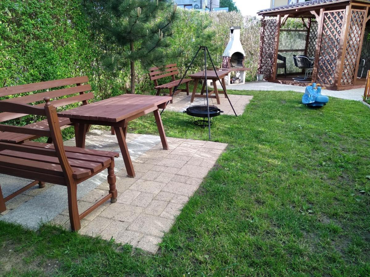 Pokoje na fali Ujście-Darłowskie Exteriör bild